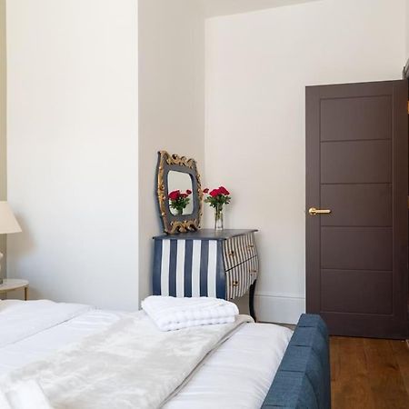 Stylish Beachfront Bolthole With Stunning Sea Views And Luxury Touches 荷尼湾 外观 照片