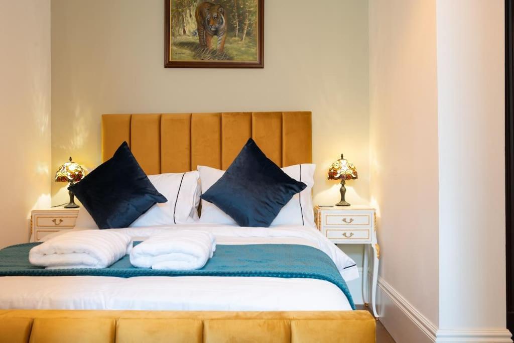 Stylish Beachfront Bolthole With Stunning Sea Views And Luxury Touches 荷尼湾 外观 照片